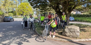 Community Bike Project announce donation to missing links project
