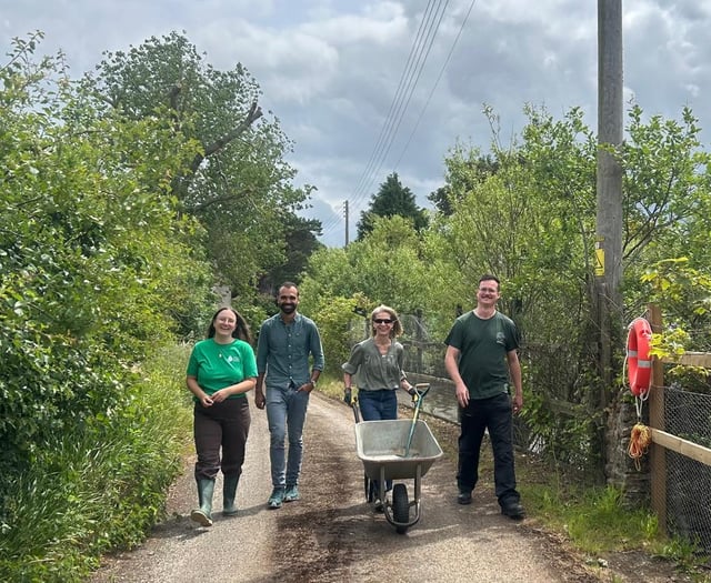Bath MP makes visit to Lower Chew Forest to meet with Avon Needs Trees