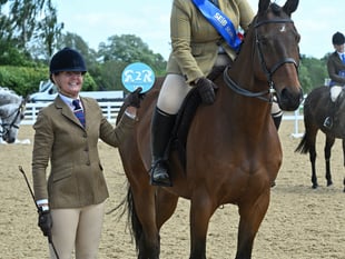 Amateur rider qualifies for Horse of the Year Show