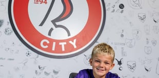 Youngster Robbie signs for Bristol City Academy 