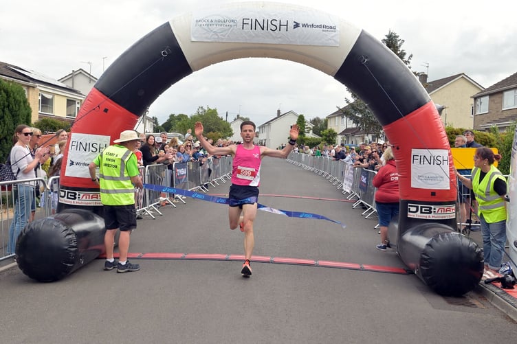 Matthew Battensby wins the Chew Valley 10k