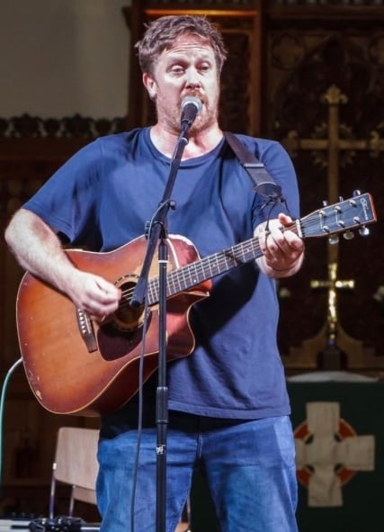 Gavin Osborn is the special guest for the Good Afternoon's Concert in the evening.