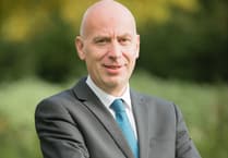 Chief executive of B&NES council announces intention to step down