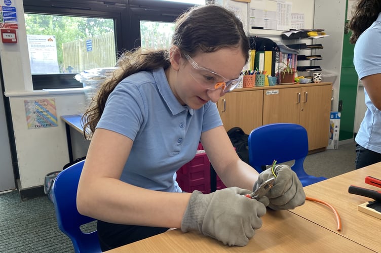 This year's workshops took place from May to July, involving 12 schools and over 500 pupils in Year 5 and Year 6.