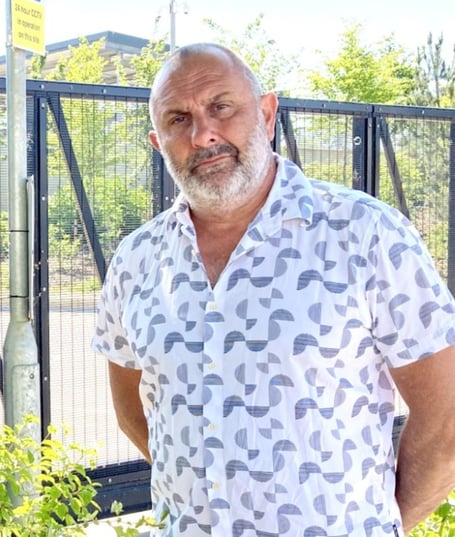 Cllr Chris Warren is keen for the council to cut waste and tax taxpayers’ money. He is calling for the B&NES Chief Executive not to be replaced when he retires in January.