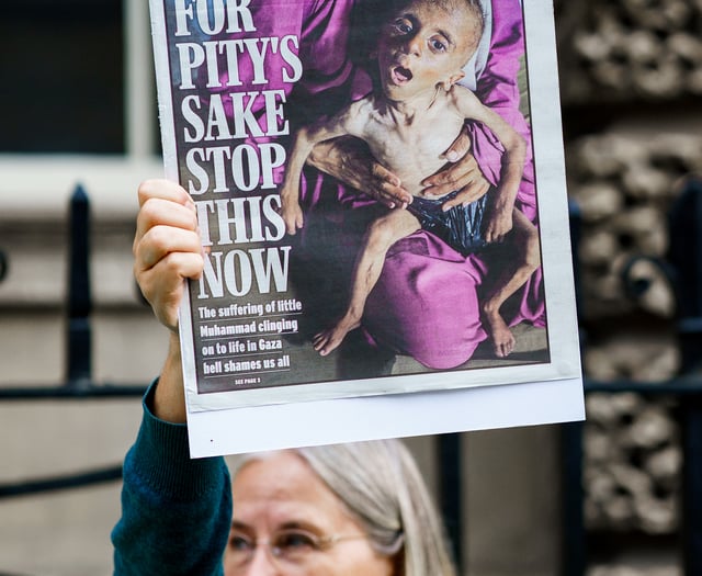 Gaza photographer shares Bath protest photo