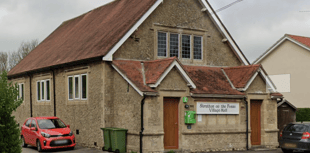 Choir raises £1,000 for Breast Cancer Now