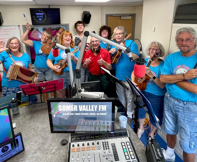 Paulton Ukulele Band thrills Somer Valley FM