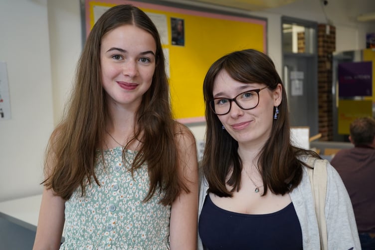 achieved all their GCSE results at grades 9, 8 or 7