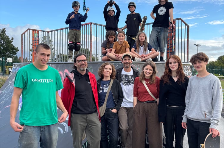 members of Frome Skatepark Project with Cllr Fiona Barrows and Cllr Polly Lamb at the existing skatepark