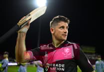 Somerset in Blast Finals after Dickson's astonishing knock