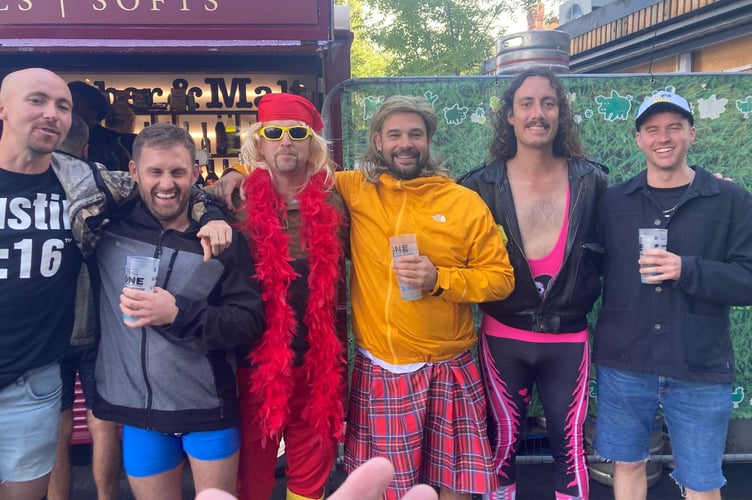 Somerset’s early morning travellers from West Somerset: Darren Sherring, Jamie Swann, Josh Hurley, Roo Woodward, Robbie Garwood, Ritchie Lethaby.