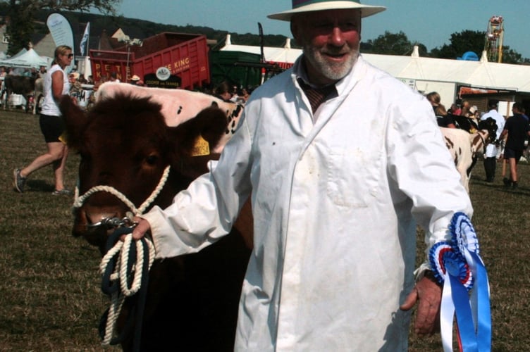 Andrew Tanner with his Somerset Sheeted champion at the Mid Somerset Show