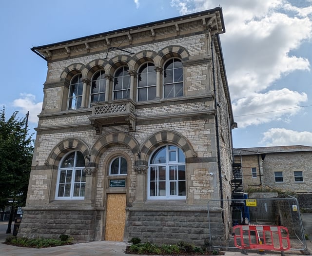 Engagement event planned for town hall refurbishment