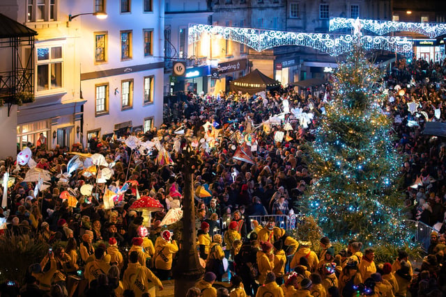 Christmas Light Switch On returns