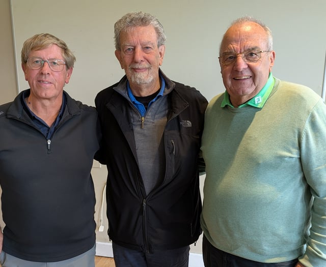 Fosseway Golf Club's two sections in joint event 