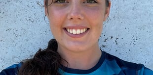 Bea Willis 'excited' at signing first professional contract 