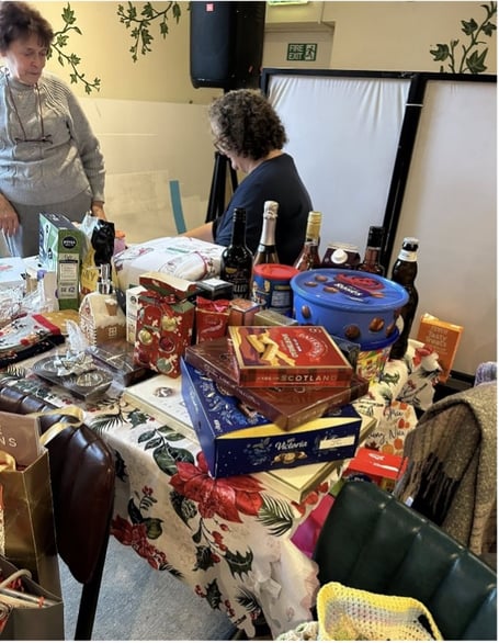 There was plenty of fun on offer at last month’s gathering of deafPLUS/visionPLUS with a bumper table full of raffle prizes