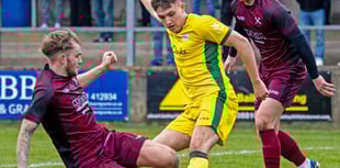 Paulton slam five second-half goals against Street 