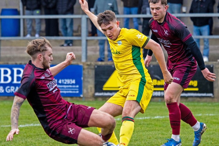 Boxing Day action at Paulton