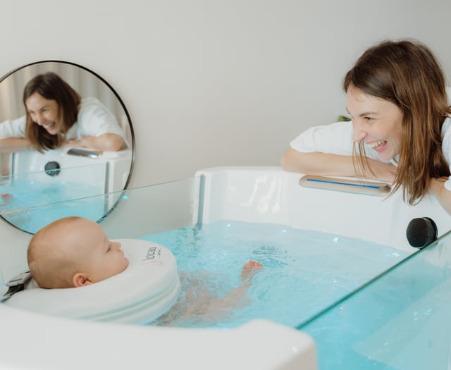 Midsomer Norton mothers introduce hydrotherapy for babies