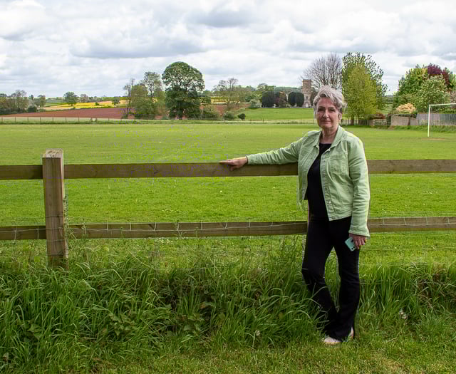 Councillor leaves Liberal Democrats to become Independent