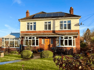 Charming family home with spacious garden