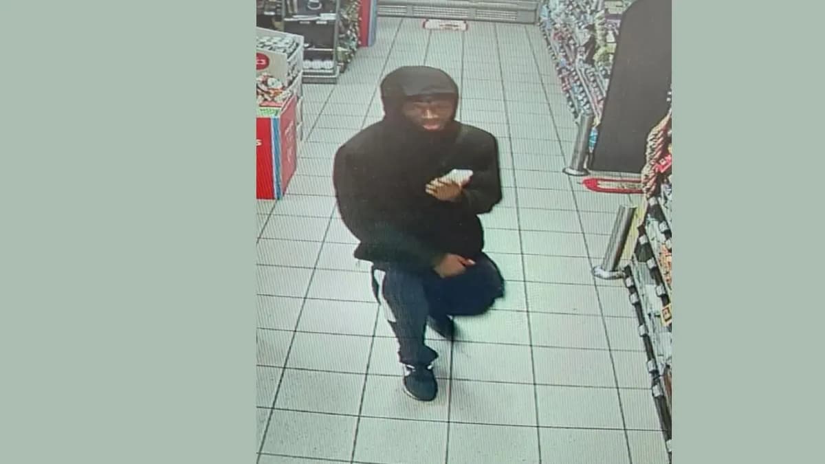 Police appeal to identify man in Bath attempted robbery | mnrjournal.co.uk