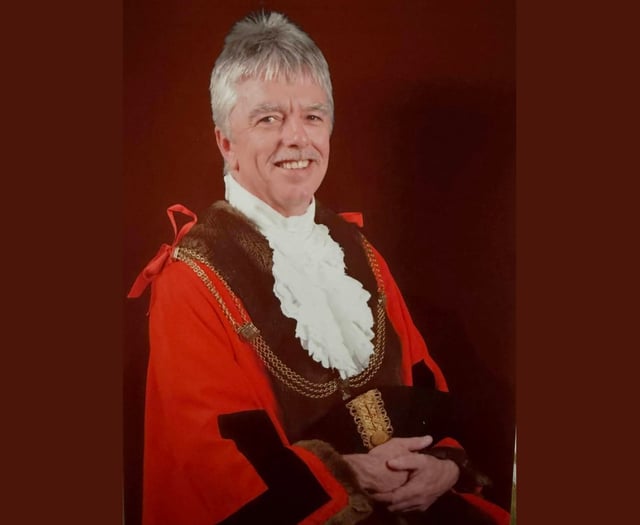 Tributes to Somerset councillor after sudden death