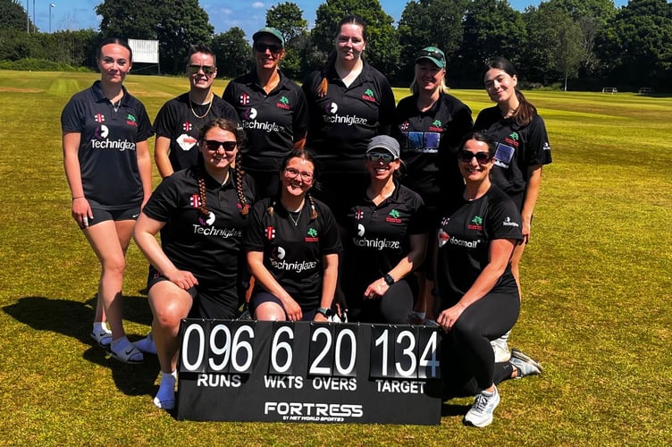 Cricket club's drive for new women players