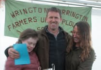 Hedging competition pays respects to champion hedger