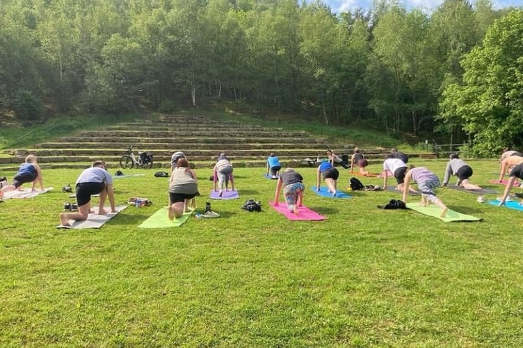 Park Yoga makes a welcome return on Sunday mornings in Midsomer Norton town park.