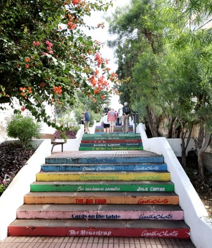 Steps dedicated to Agatha Christie, a frequent visitor and something of a local celebrity on the island of Tenerife. 