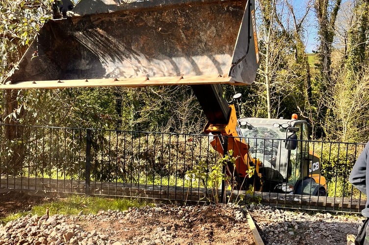 Parents and local businesses came together to transform the garden with permission of the YDA Village Hall. 