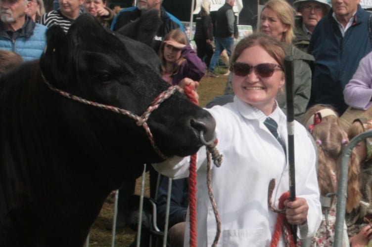 Hannah Payne winner of the beef cattle young handler