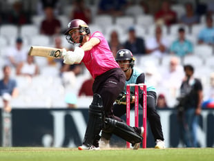 Luff leads her side to victory over table toppers Surrey