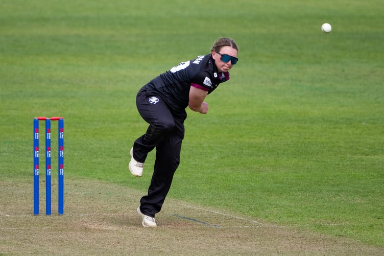 Somerset spinner Chloe Skelton