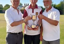 Paulton Bowls Club men and women turn on the style