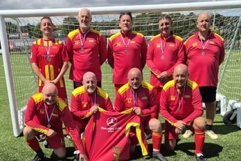 Pictured, back left to right: Ian McDermott, Ken Scrivens, Paul Gay, Stuart Minal, Mark Watts; front: Tony Anstice, Jason Bennett, Scott Janes, Richard Bowring.