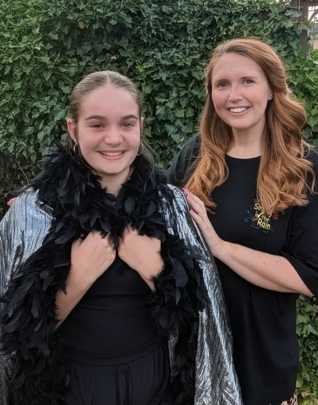Dora Bishop returns to Frome to direct Singin’ in the Rain handing the role of Lina to Florrie Walker.