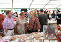 Annual Clutton Show still pulls in a crowd despite heat