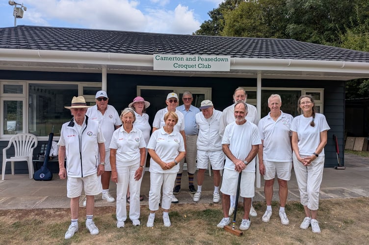Ann Munton’s victorious Level play ‘A’ team with the Broadwas 5+ players.
